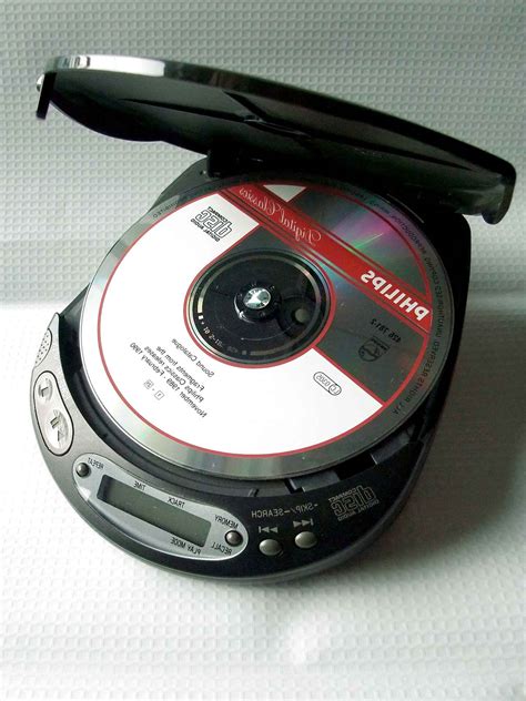 second hand cd players  Click & Collect